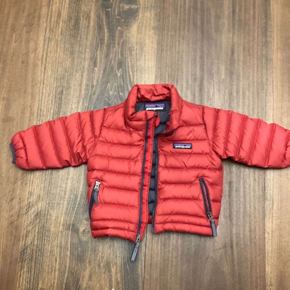 Patagonia kids 3-6 month dark red